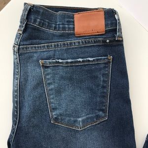 LUCKY brand straight jean super stretchy